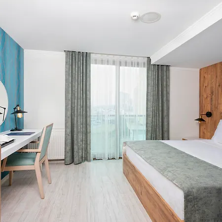 Citrus Park 4*