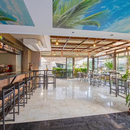 Citrus Park 4*